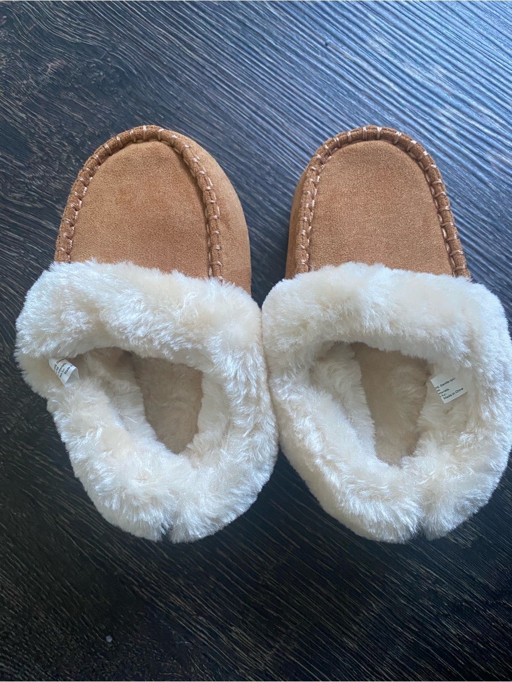 Kids toddler Faux-Suede Moccasin Slipper with Plush Lining - Tan